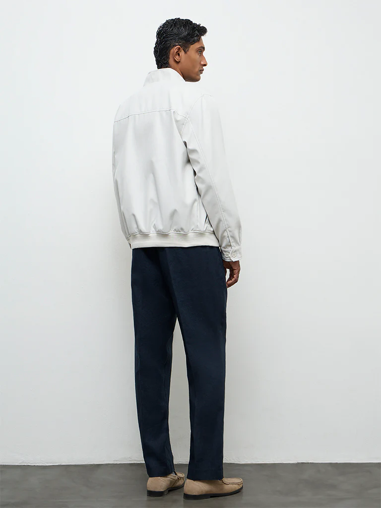 Ascot Navy Relaxed-Fit Mid-Rise Linen Trousers - Image 5