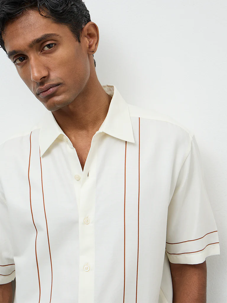 Ascot Off-White Geometric Printed Relaxed-Fit Cotton-Blend Shirt - Image 3