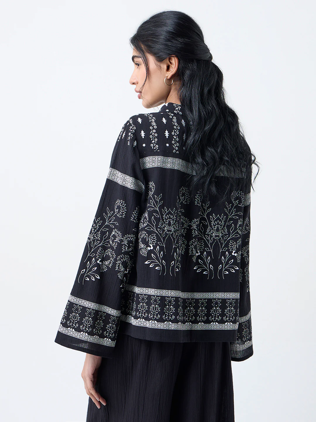 Bombay Paisley Black Floral Pattern Cotton Shirt - Image 4