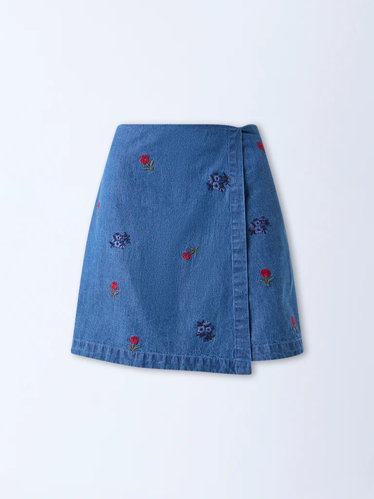 Bombay Paisley Blue Embroidered High-Rise Denim Skorts - Image 5