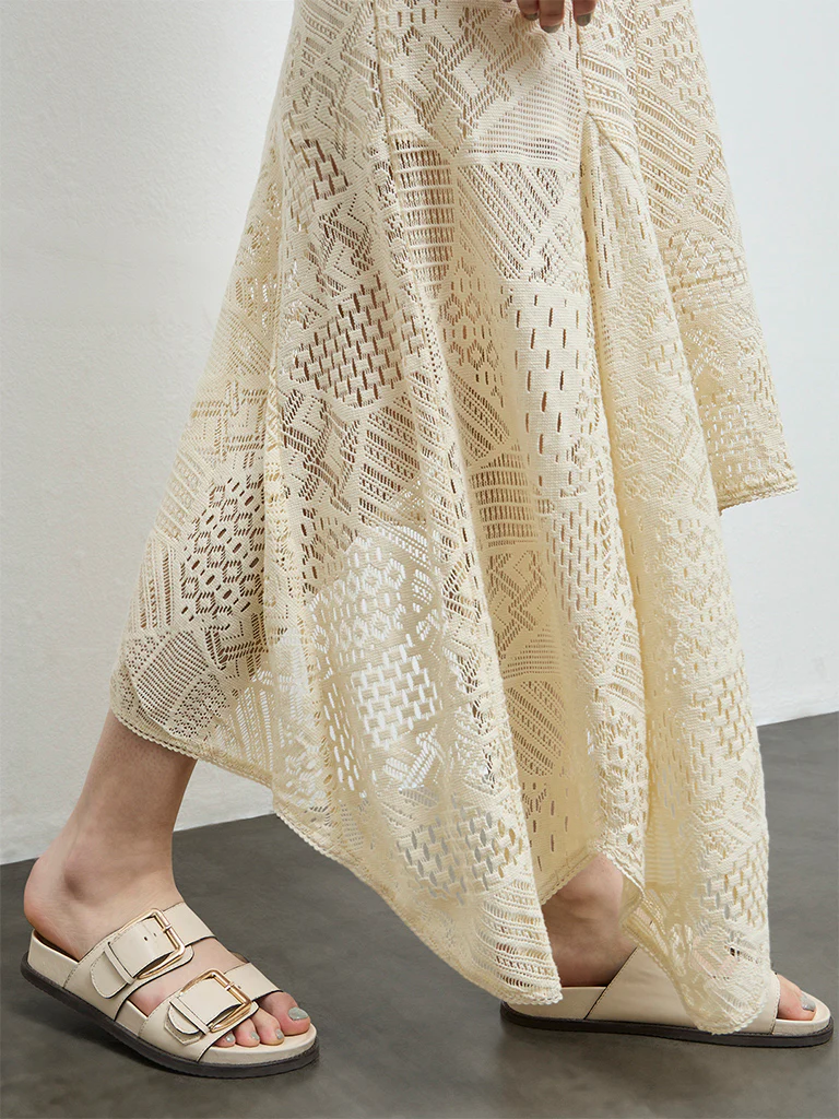 Bombay Paisley Cream Lace-Textured Cotton Skirt - Image 3
