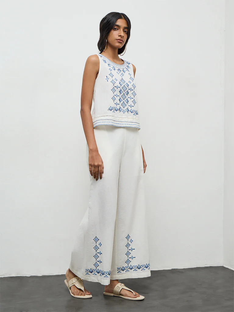 Bombay Paisley White Embroidered Cotton-Blend Top