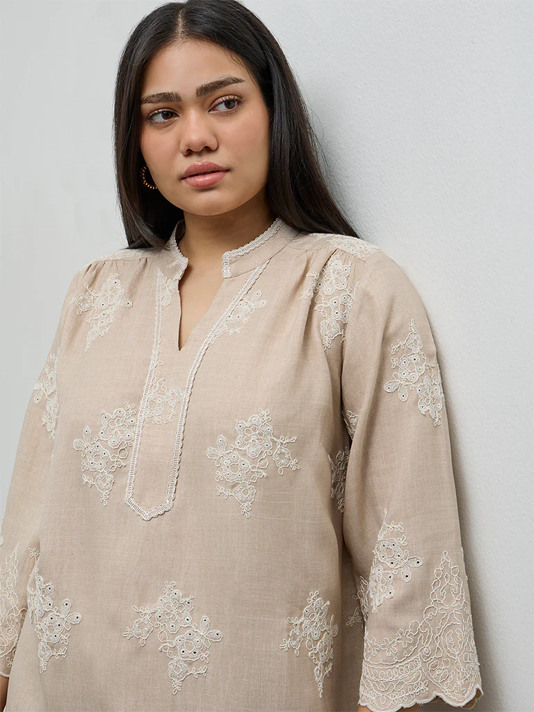 Diza Beige Floral Embroidered Tunic - Image 3