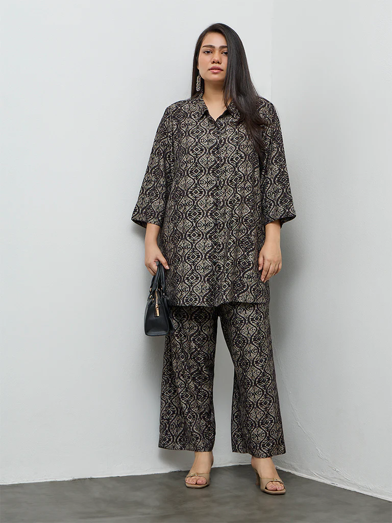 Diza Black Argyle Printed Pants - Image 2