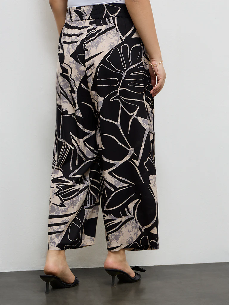 Diza Black Botanical Design Palazzos - Image 4