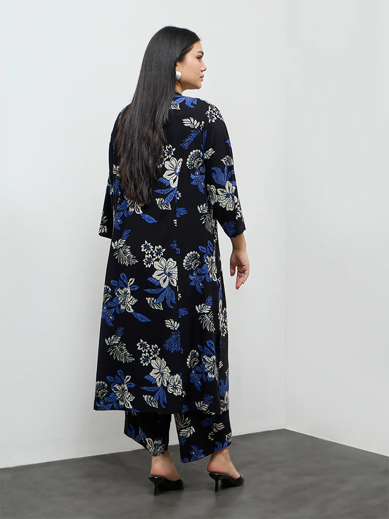 Diza Black Botanical Printed A-Line Kurta - Image 4
