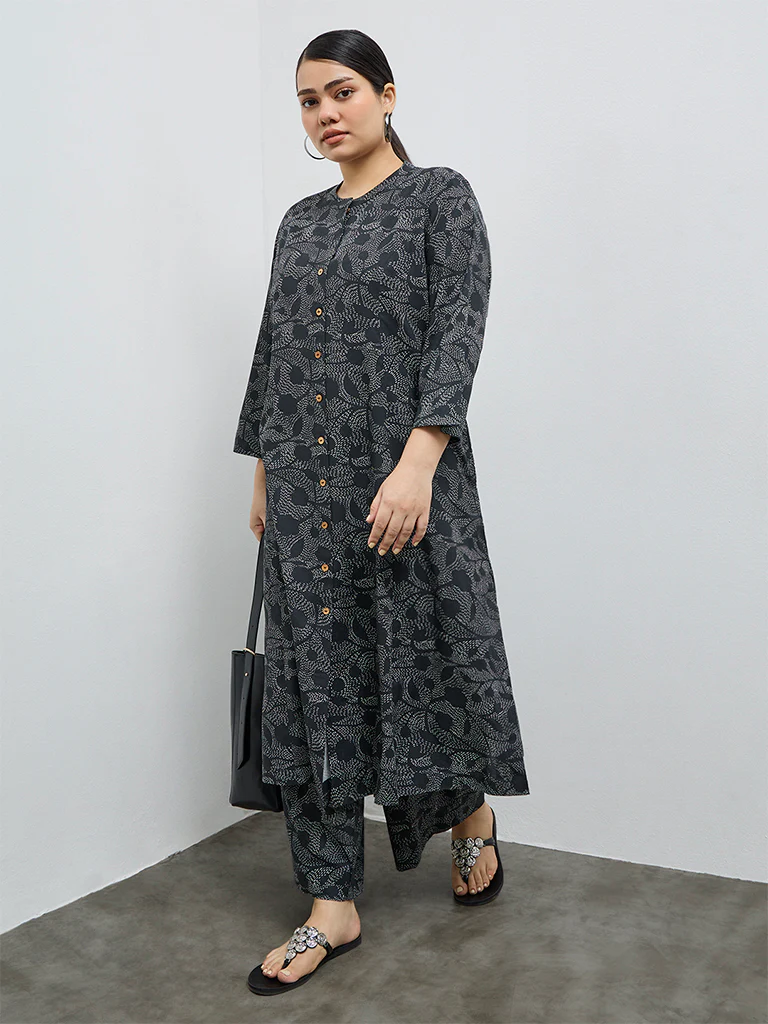 Diza Black Foliage Design A-Line Kurta - Image 2