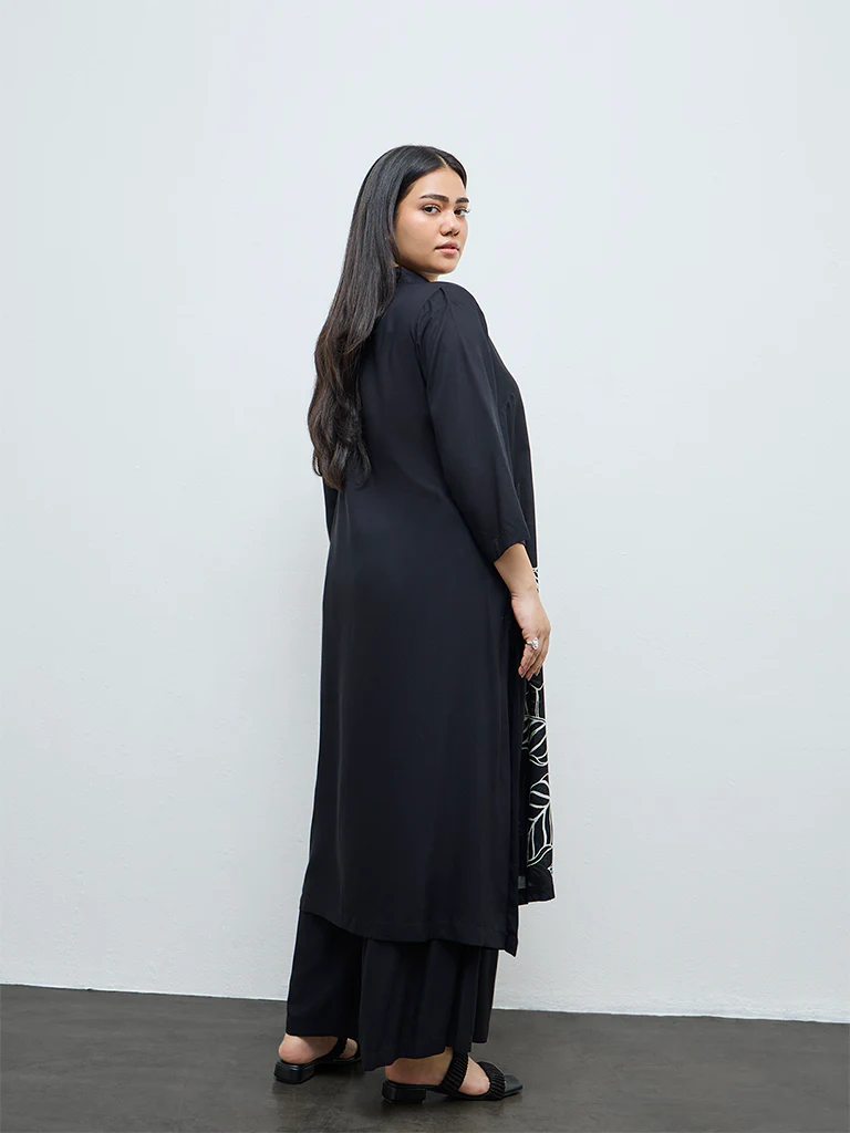 Diza Black Foliage Printed A-Line Kurta - Image 4
