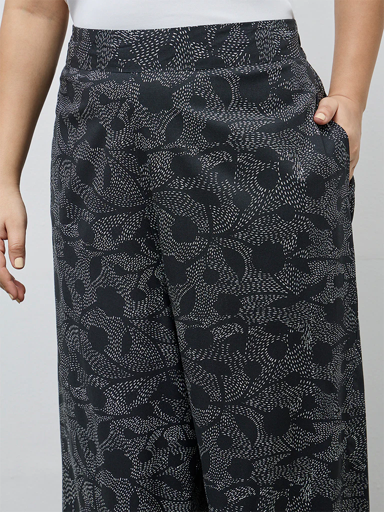 Diza Black Foliage Printed Pants - Image 3