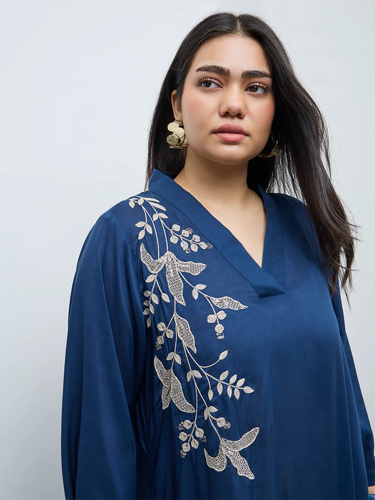 Diza Indigo Floral Embroidered High-Low Kurta - Image 3