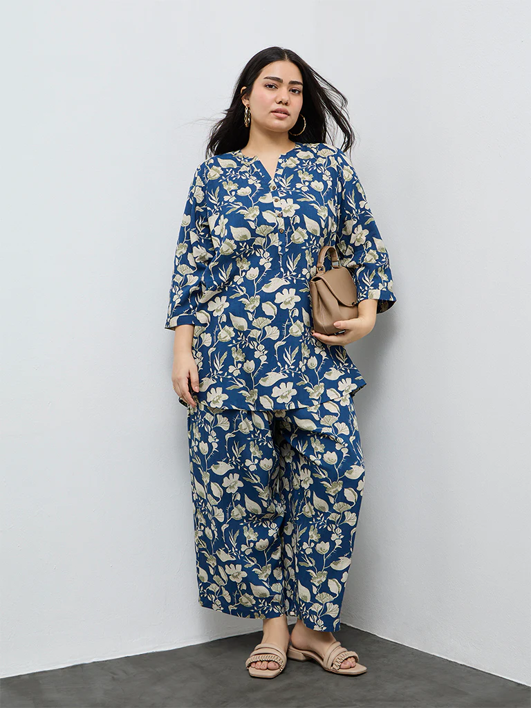 Diza Navy Floral Printed Pants - Image 2