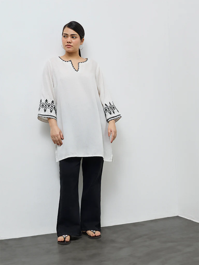 Diza Off-White Embroidered Kurti - Image 2