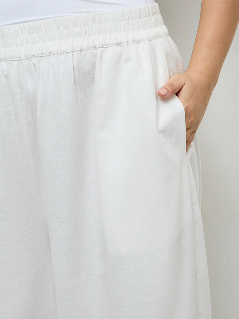 Diza Off-White Solid Cotton Pants - Image 3