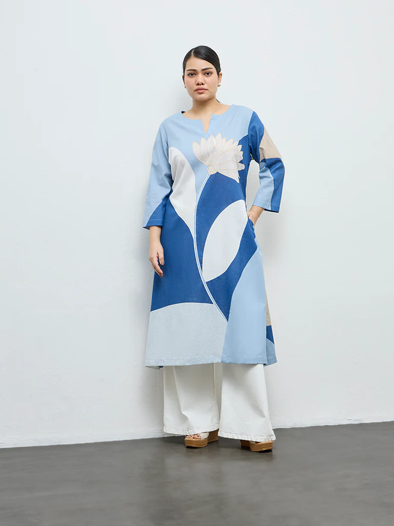 Diza Turquoise Floral Detailed Cotton-Blend A-Line Kurta