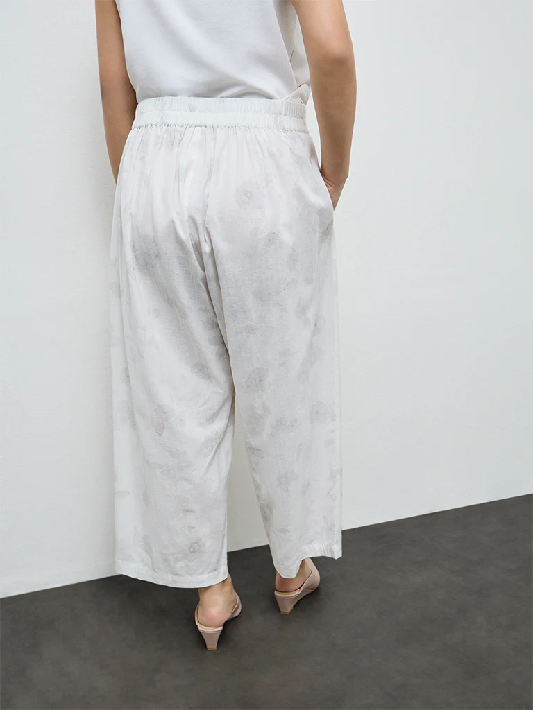 Diza White Floral Design Cotton-Blend Pants - Image 4