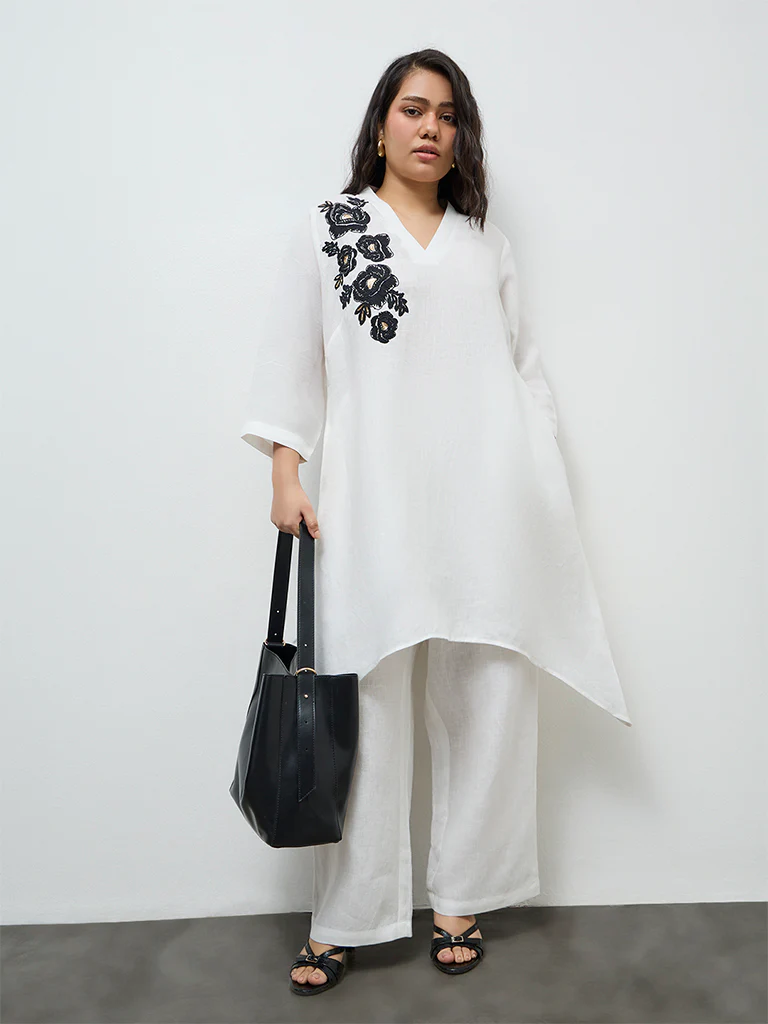 Diza White Floral Embroidered Linen A-Line Kurta