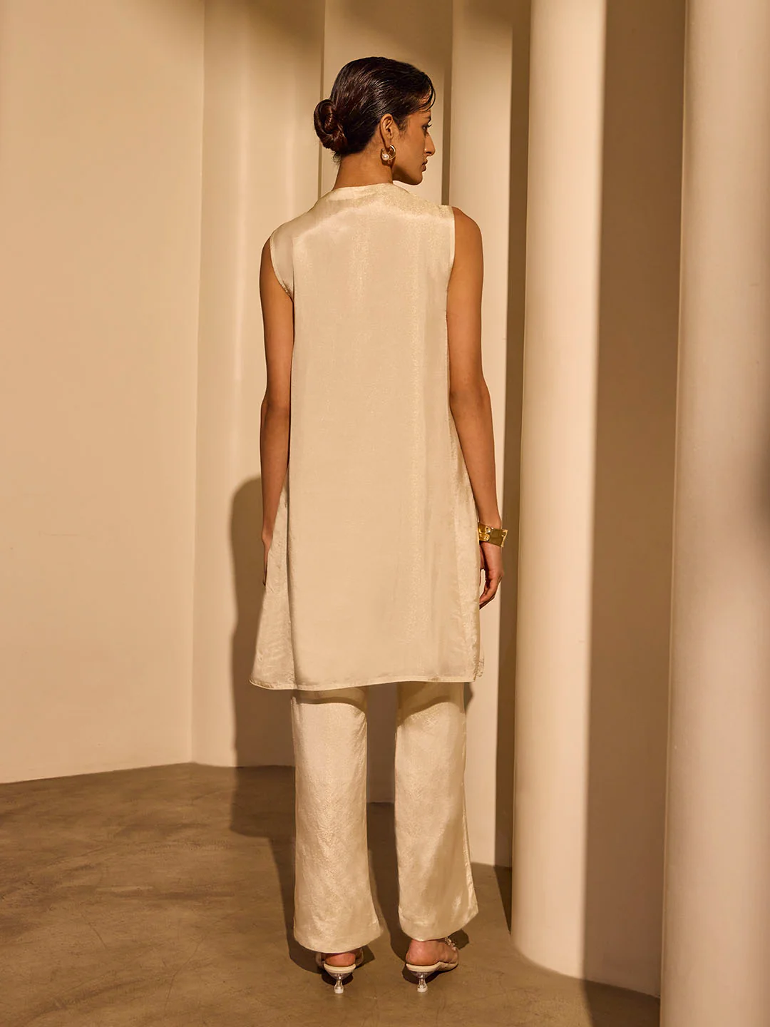 Embroidered Kurta – Cream - Image 5