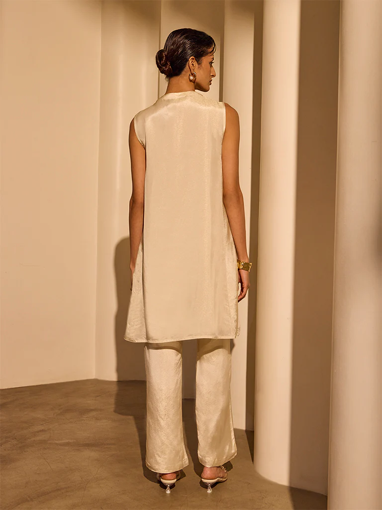 Embroidered Kurta – Cream - Image 6