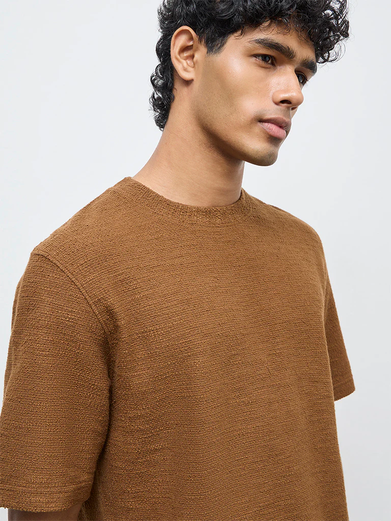 ETA Brown Textured Relaxed-Fit Cotton-Blend T-Shirt - Image 3
