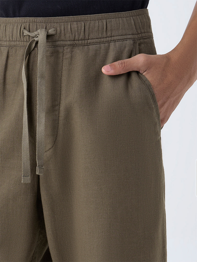 ETA Dark Taupe Solid Relaxed-Fit Mid-Rise Cotton Pants - Image 3
