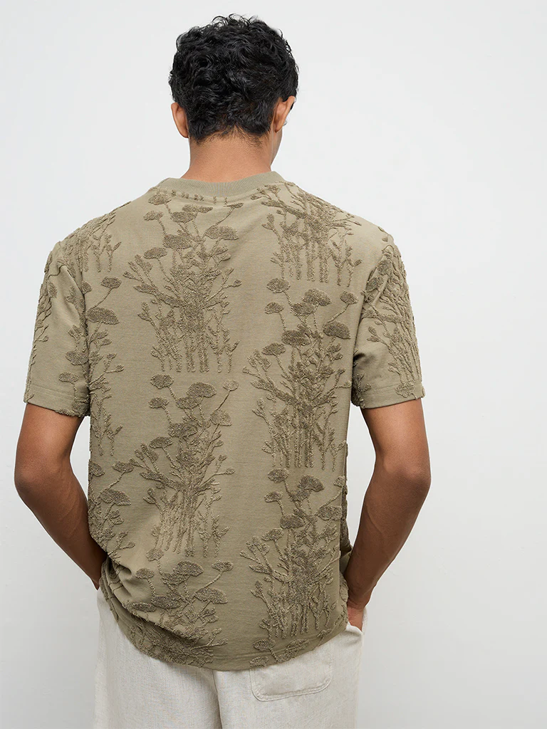 ETA Olive Botanical-Textured Relaxed-Fit Cotton-Blend T-Shirt - Image 5