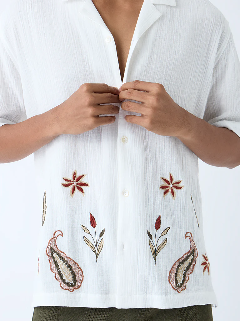 ETA White Floral Embroidered Relaxed-Fit Cotton Shirt - Image 3