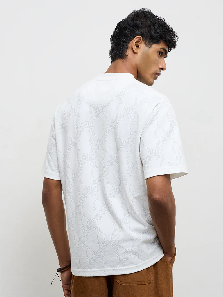 ETA White Jacquard Texture Relaxed-Fit T-Shirt - Image 5