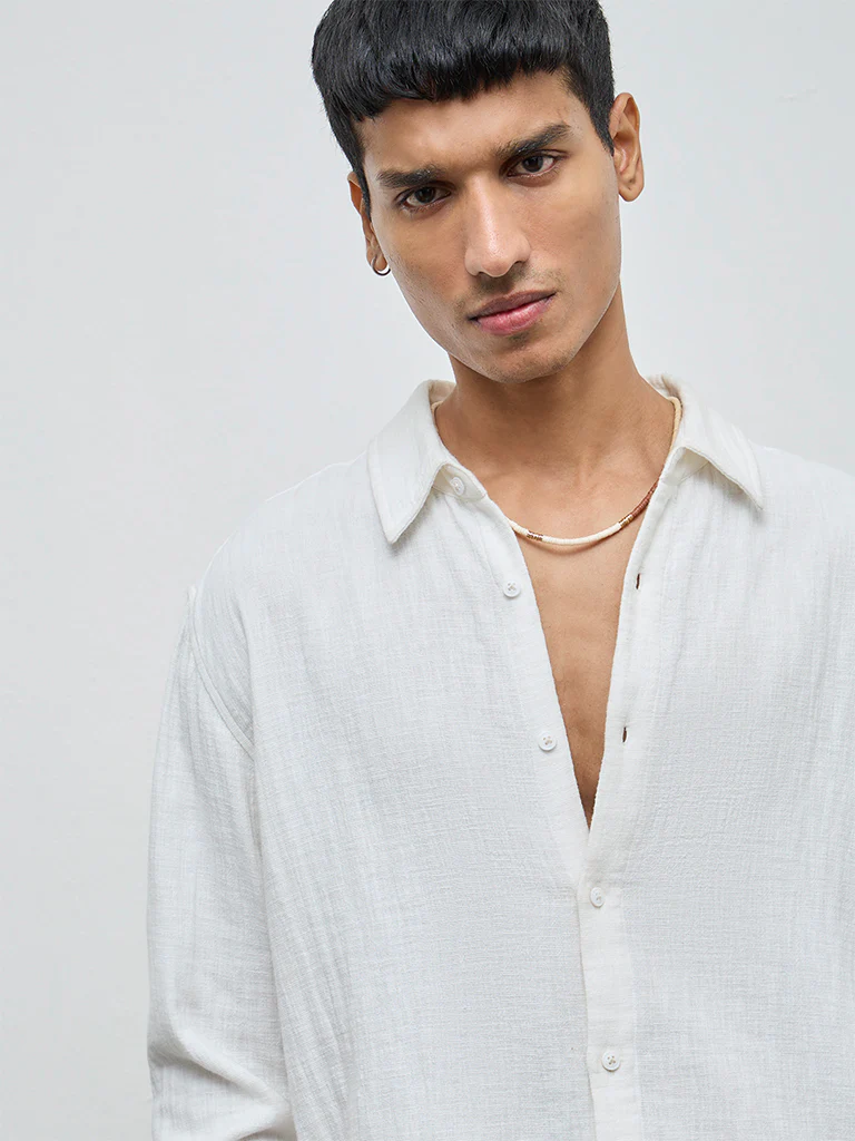 ETA White Textured Relaxed-Fit Cotton Shirt - Image 4