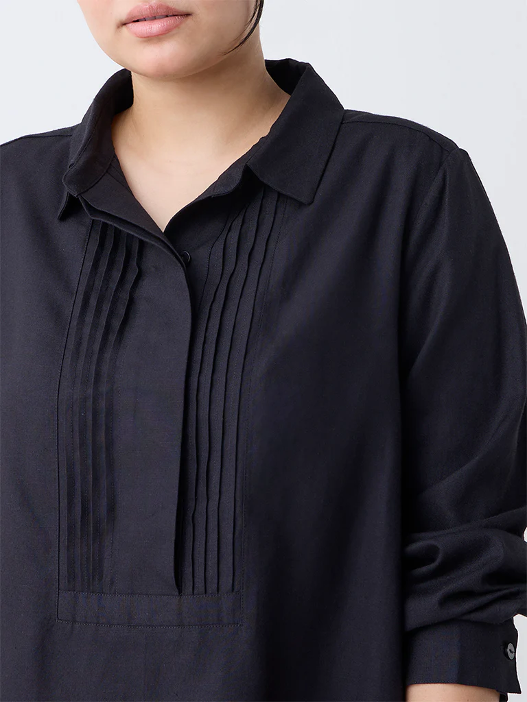 Gia Black Pintuck Detailed Blouse - Image 3