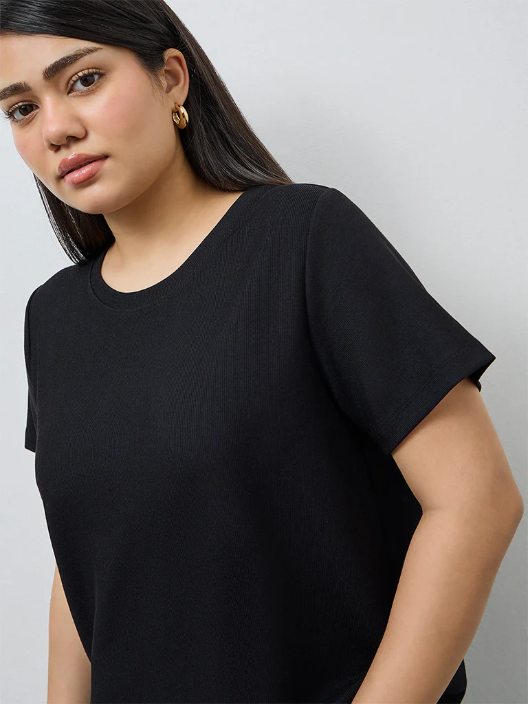 Gia Black Ribbed-Textured T-Shirt - Image 3