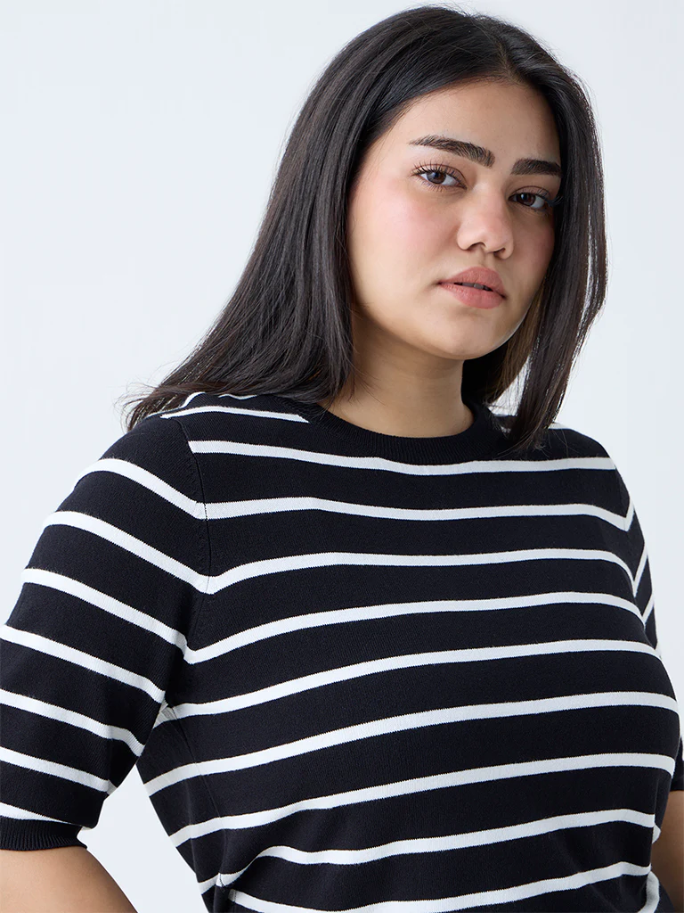 Gia Black Stripe T-Shirt - Image 3