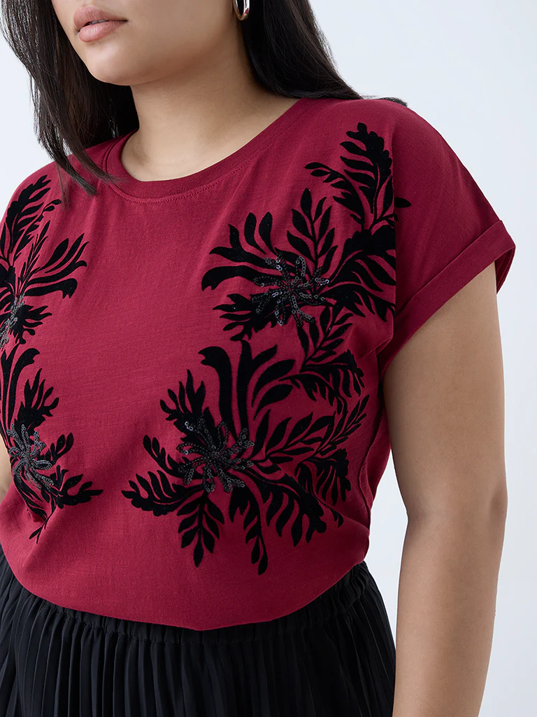 Gia Maroon Floral Pattern Cotton T-Shirt - Image 3