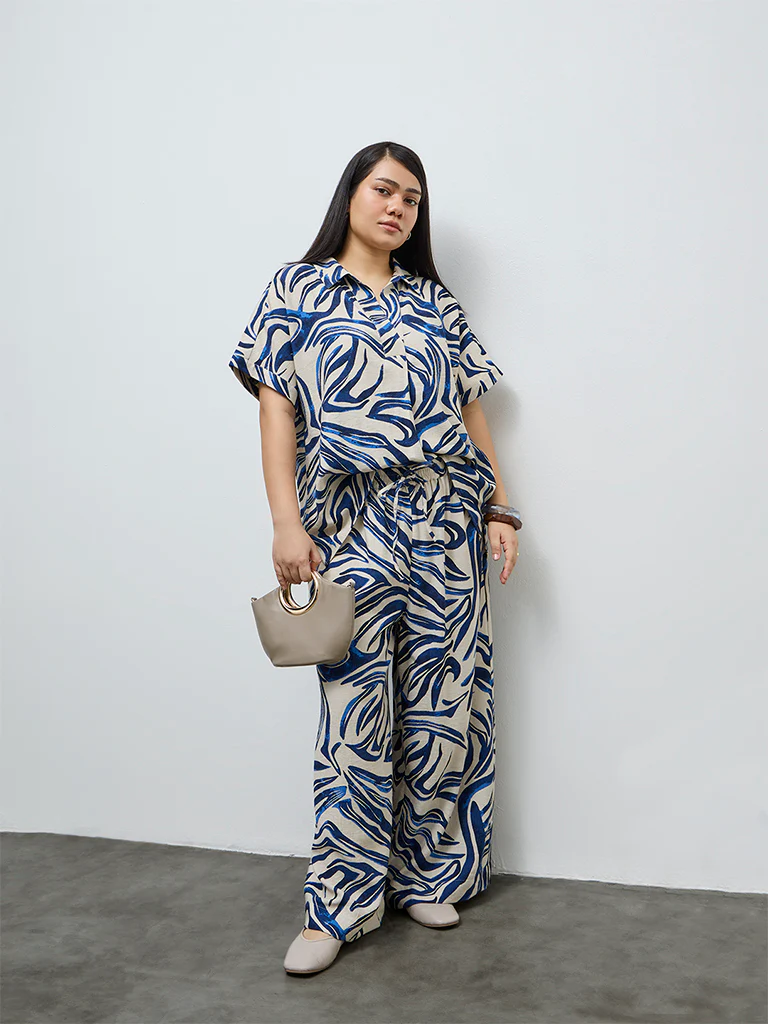 Gia Navy Abstract Design Blouse - Image 2