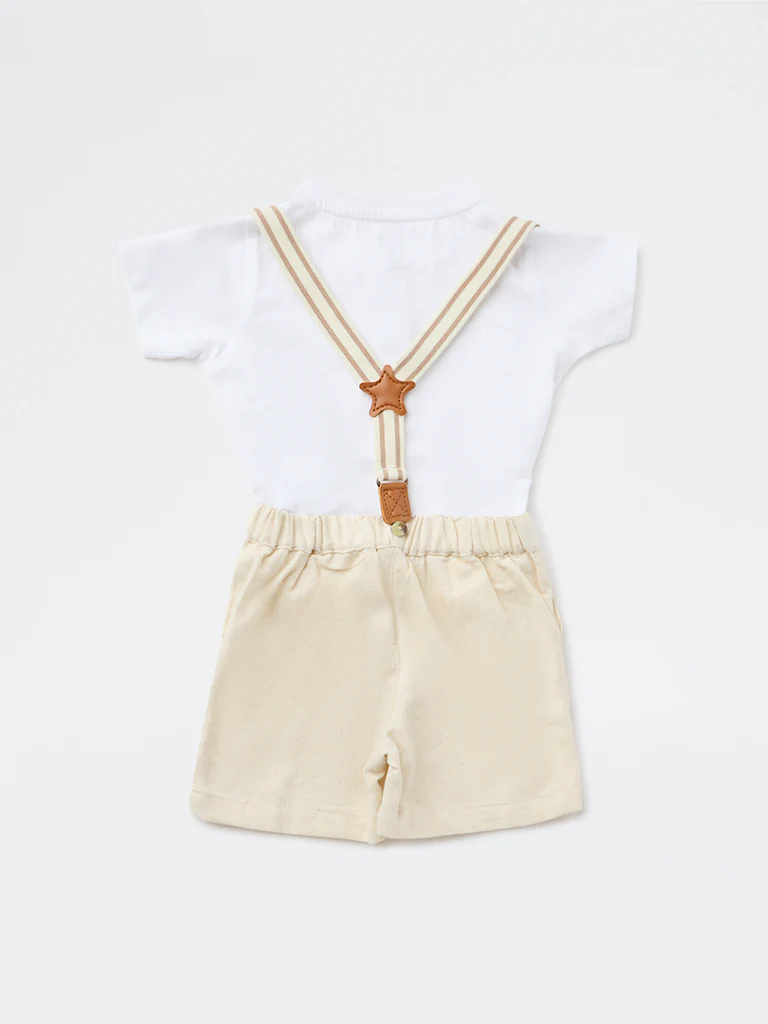 HOP Baby Boys White Cotton T-Shirt, Shorts and Suspender - Image 2