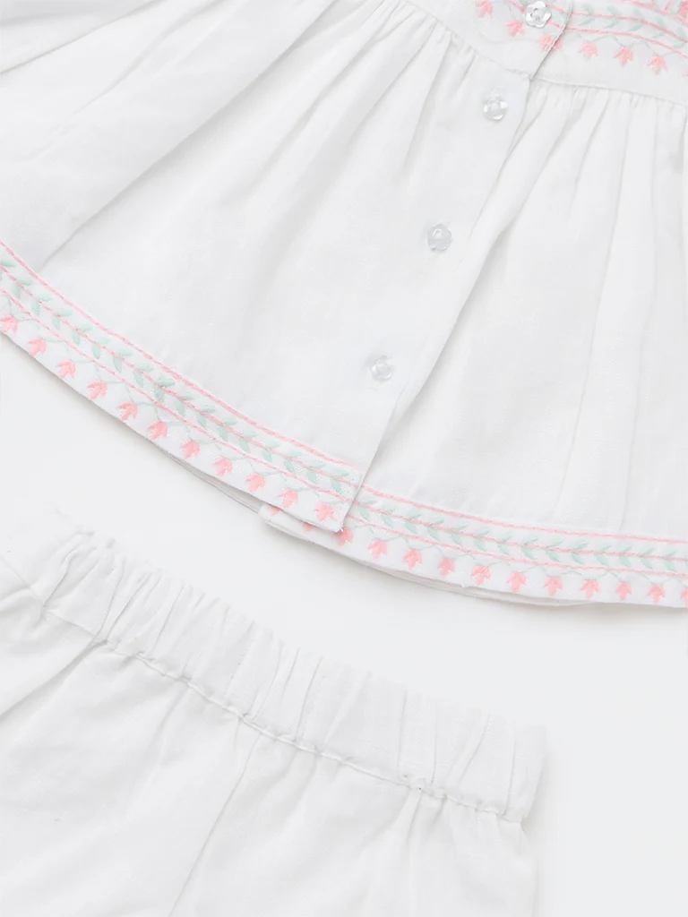 HOP Baby Girls White Floral Embroidered Top and Shorts Set - Image 4