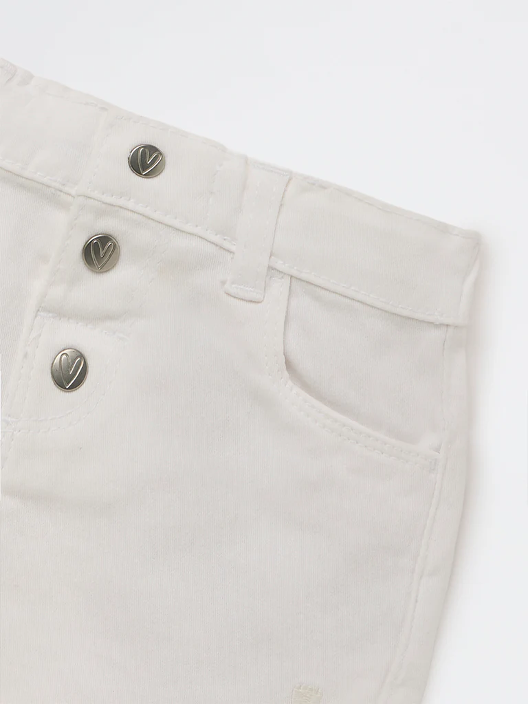 HOP Baby Girls White High-Rise Denim Shorts - Image 5