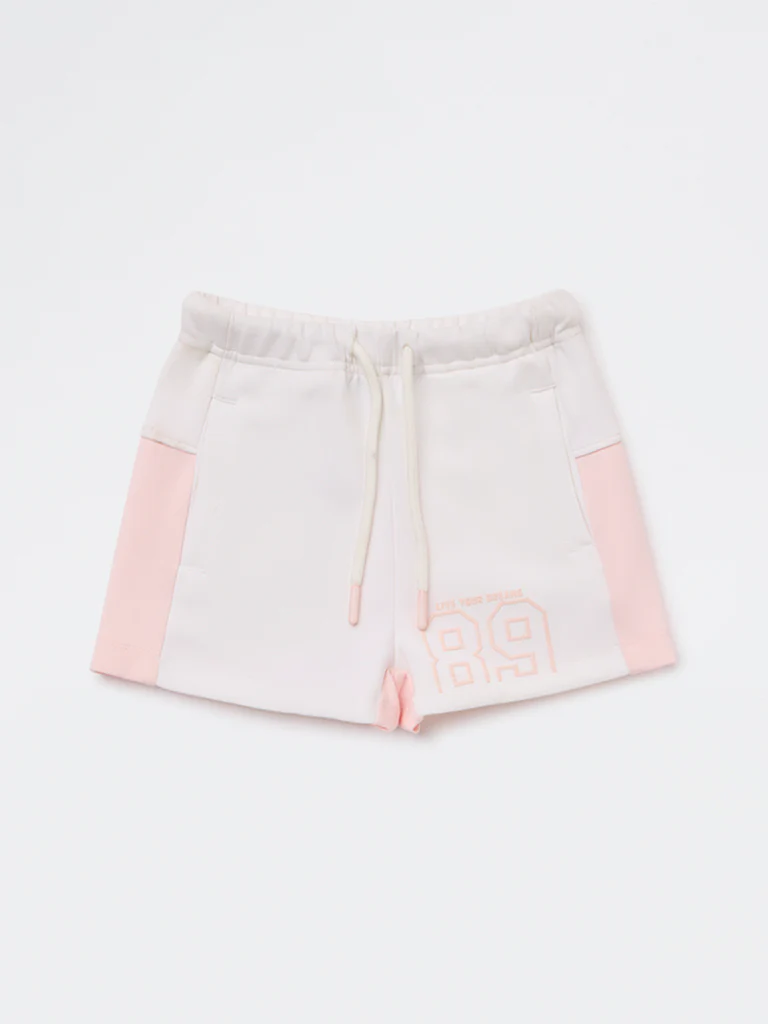 HOP Kids Girls Off-White Numerical Printed High-Rise Shorts - Image 3