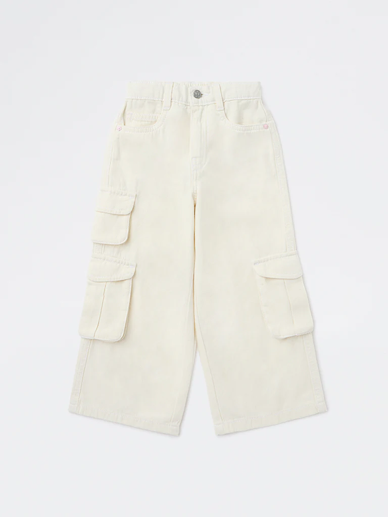 HOP Kids Girls Off-White Solid Mid-Rise Denim Cargo Jeans - Image 4