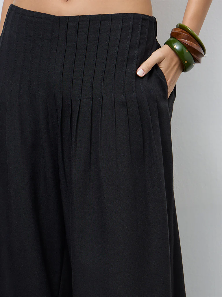 LOV Black Pintuck-Detailed High-Rise Pants - Image 3