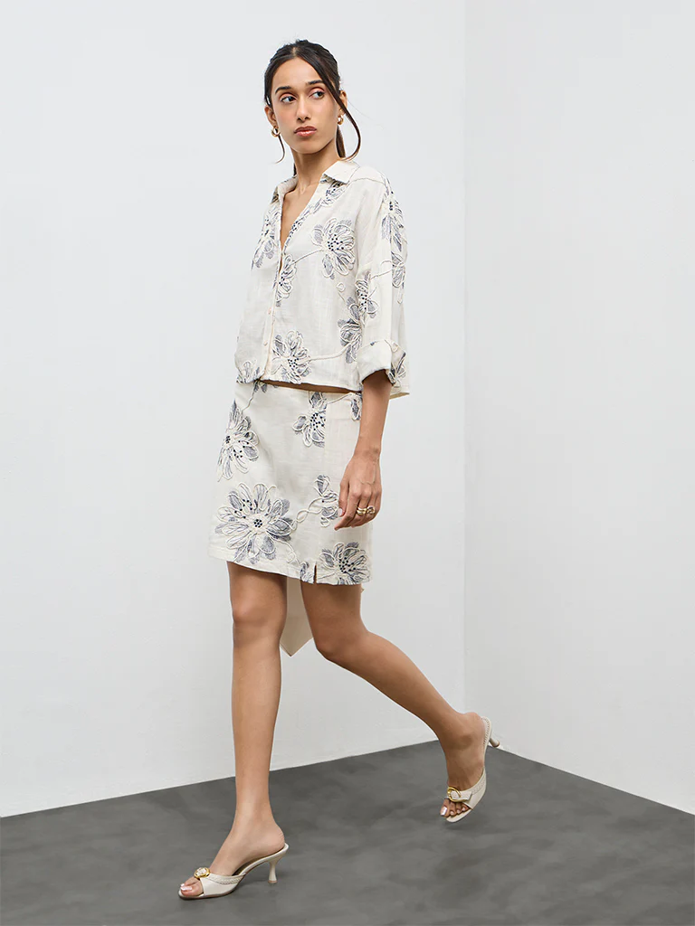 LOV Off-White Floral Embroidered Blouse - Image 2
