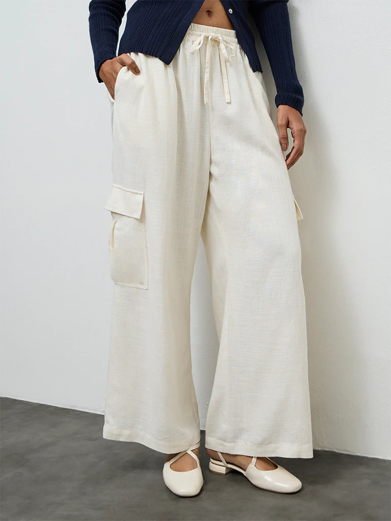 LOV Off-White High Rise Pants - Image 3