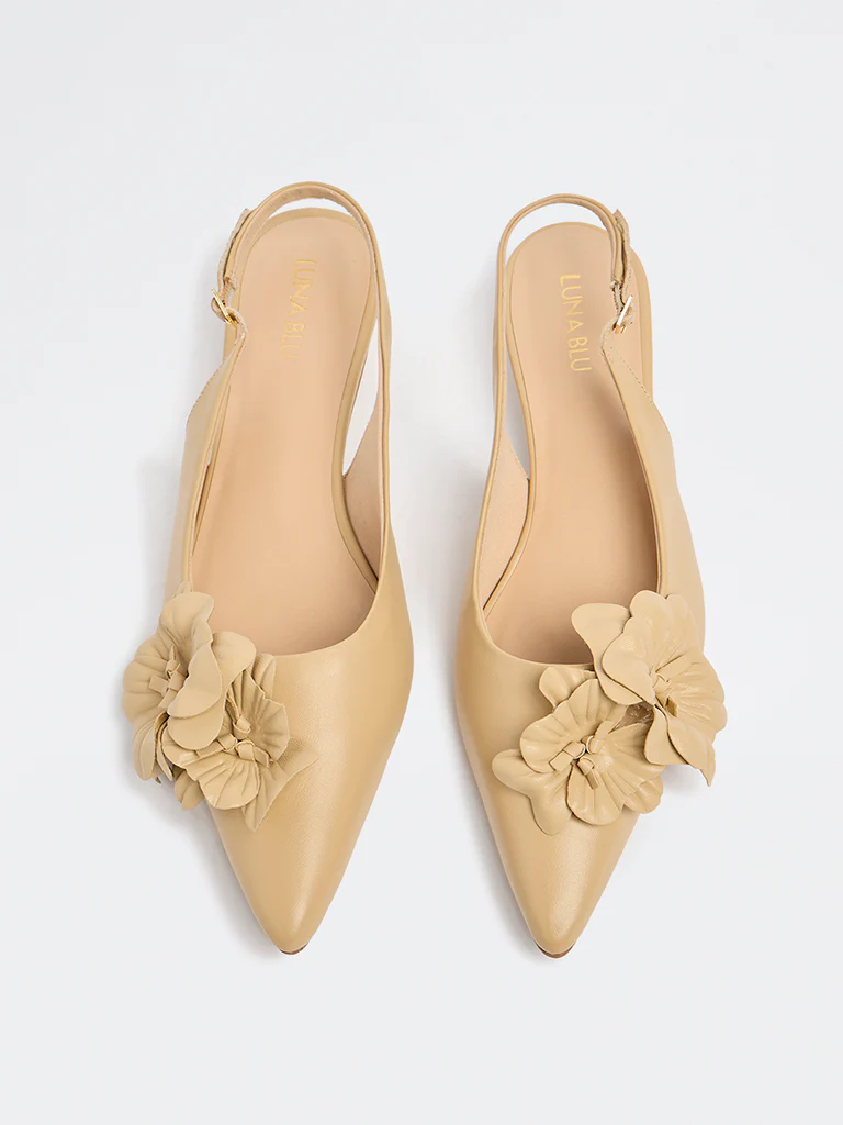 LUNA BLU Beige Floral Detailed Pointed Toe Mules - Image 3