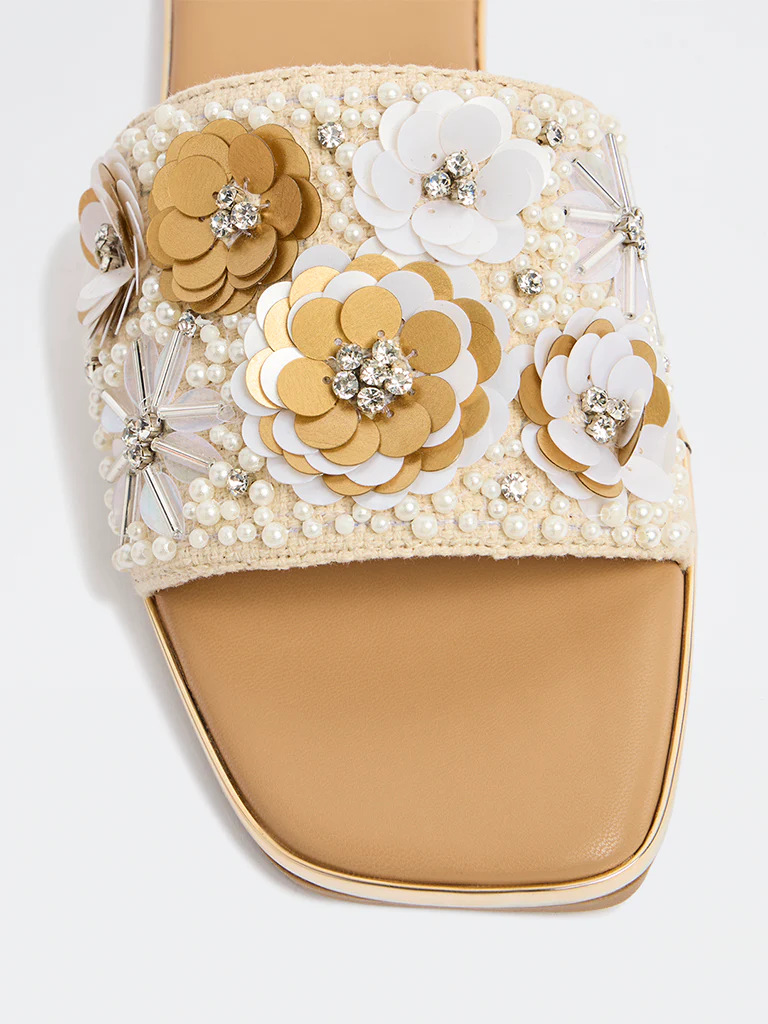 LUNA BLU Beige Floral Embellished Slides - Image 4
