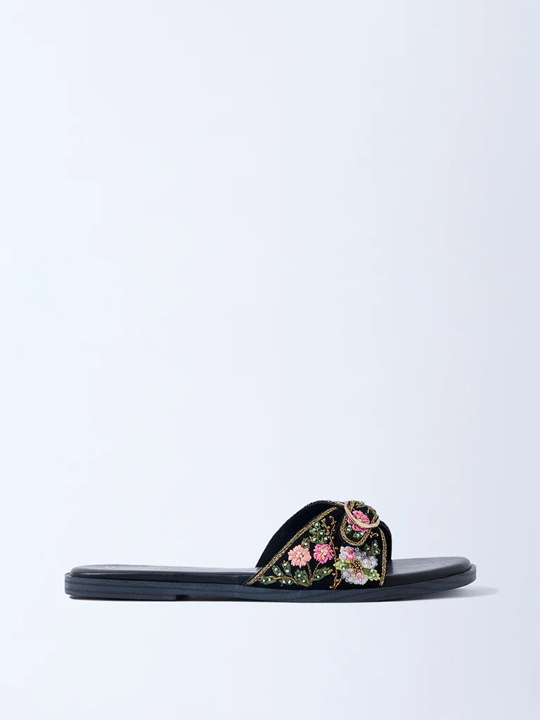 LUNA BLU Black Floral Embroidered Slides