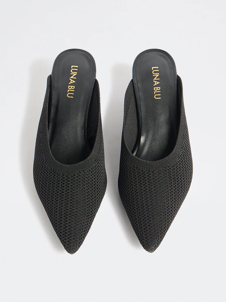 LUNA BLU Black Knit-Textured Wedge-Heel Sandals - Image 3