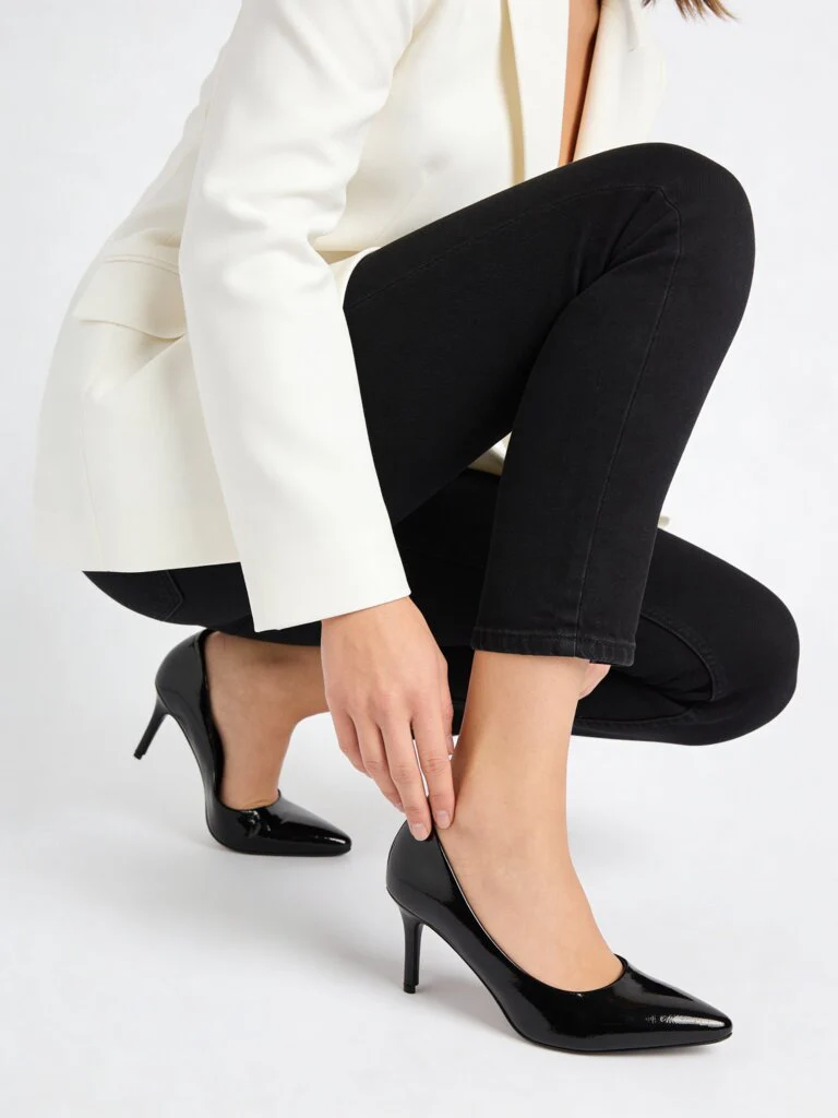 LUNA BLU Black Stiletto Pump Shoes