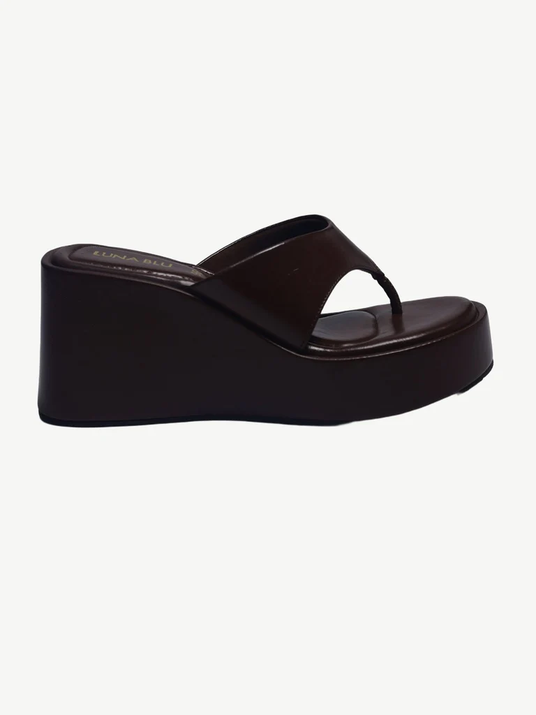 LUNA BLU Brown Thong-Strap Wedge Sandals - Image 4