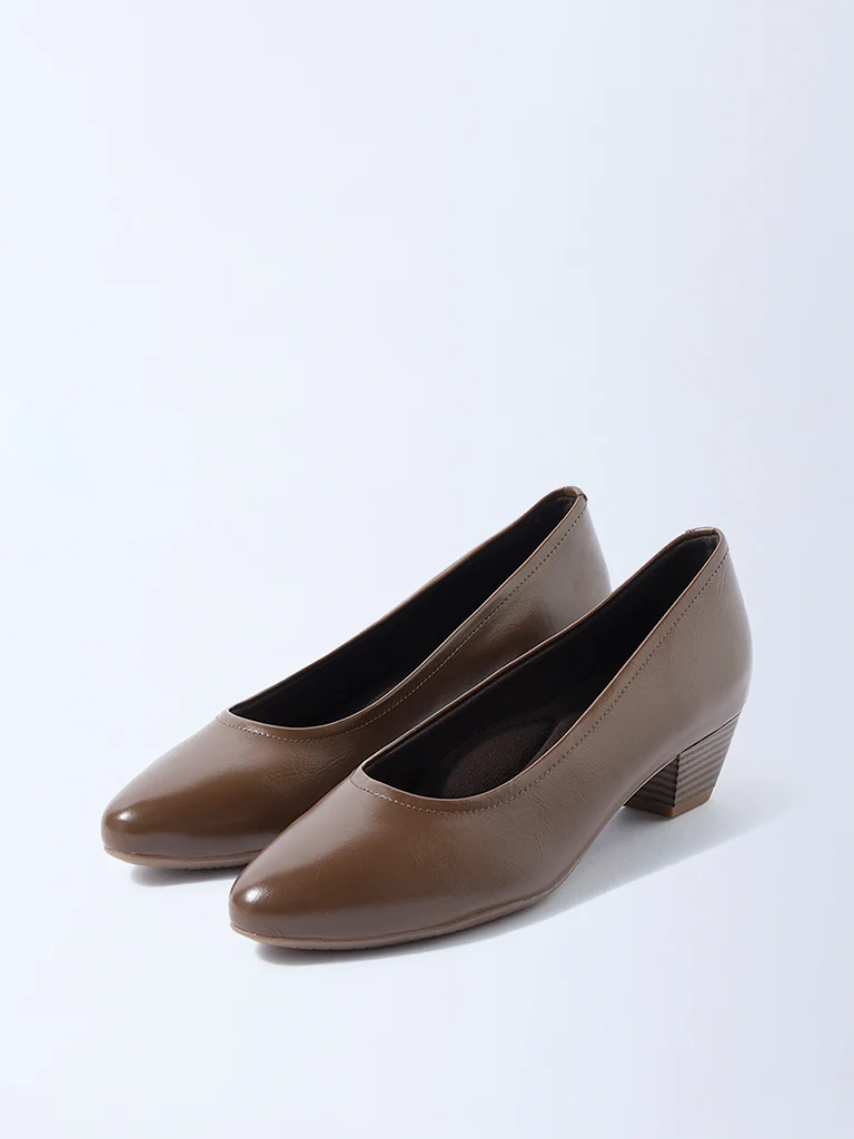 LUNA BLU Dark Brown Solid Pump Shoes - Image 2