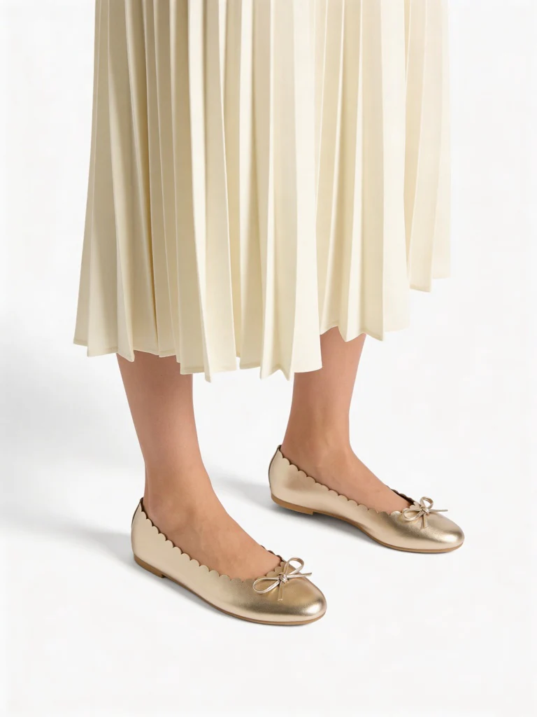 LUNA BLU Gold Bow-Detailed Ballerinas