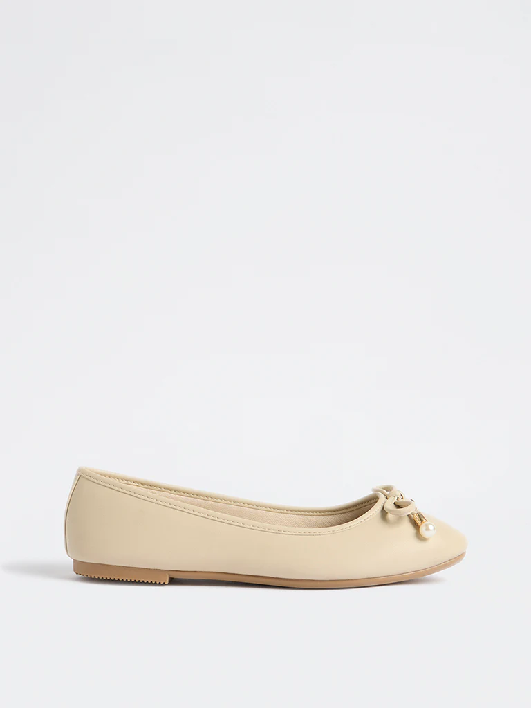 LUNA BLU Ivory Bow-Detailed Ballerinas - Image 2